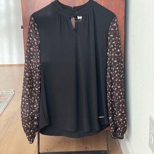 Anne Klein - Mixed Media Black Blouse with leopard Sleeves size Small